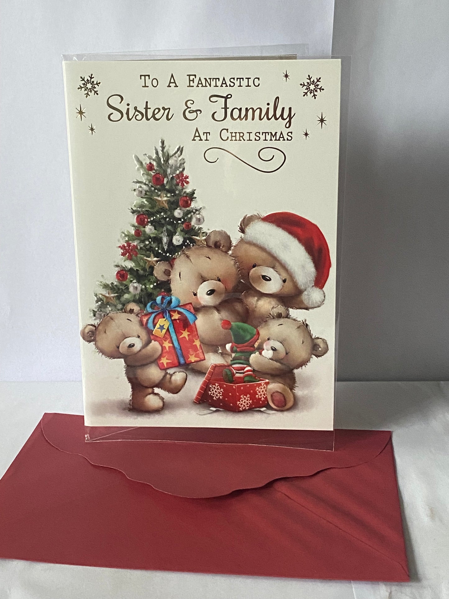 To A Fantastic Sister & Family At Christmas Card Teddy Family/Presents/Christmas Tree(VX107A)