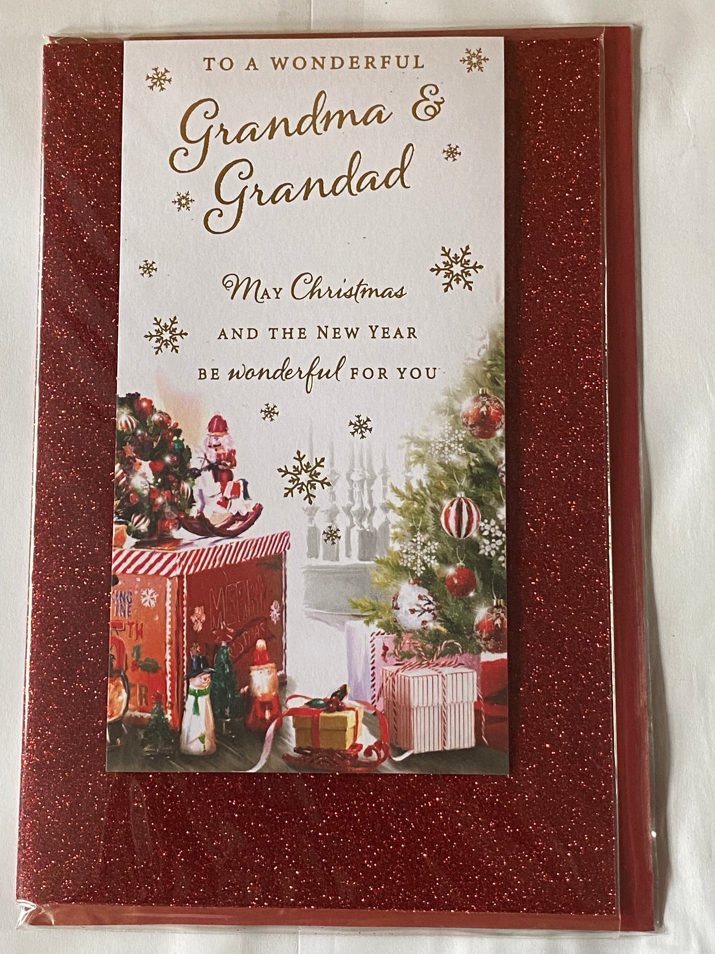 To A Wonderful Grandma & Grandad Christmas Card Presents/Tree/Gold Words/Red Glitter(PRELUDE46235)