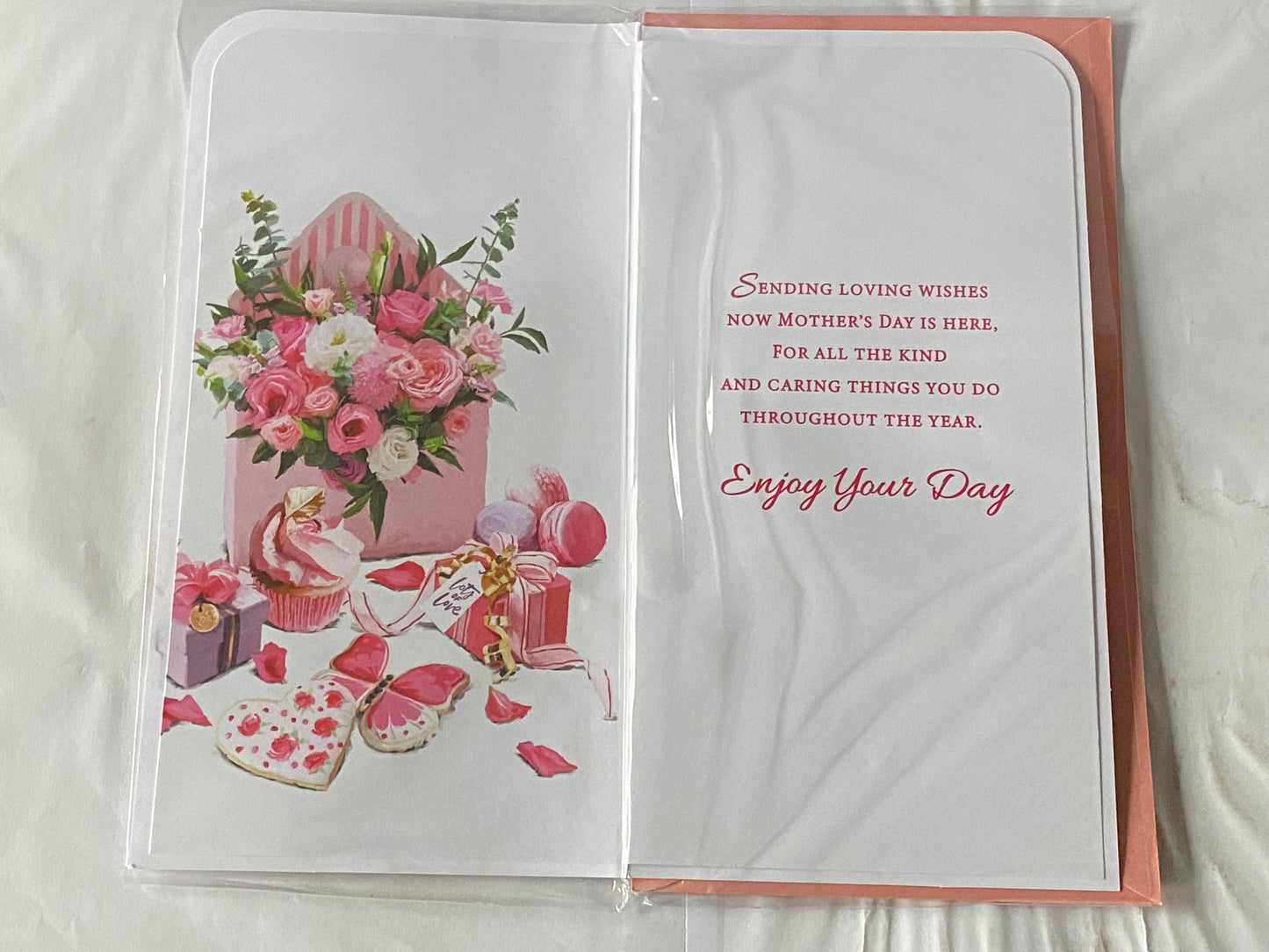 To A Wonderful Grandma On Mother's Day Mothers Day Card Pink+White Flowers/Presents 3D/Glitter/Foil Detail(PRELUDE47678)