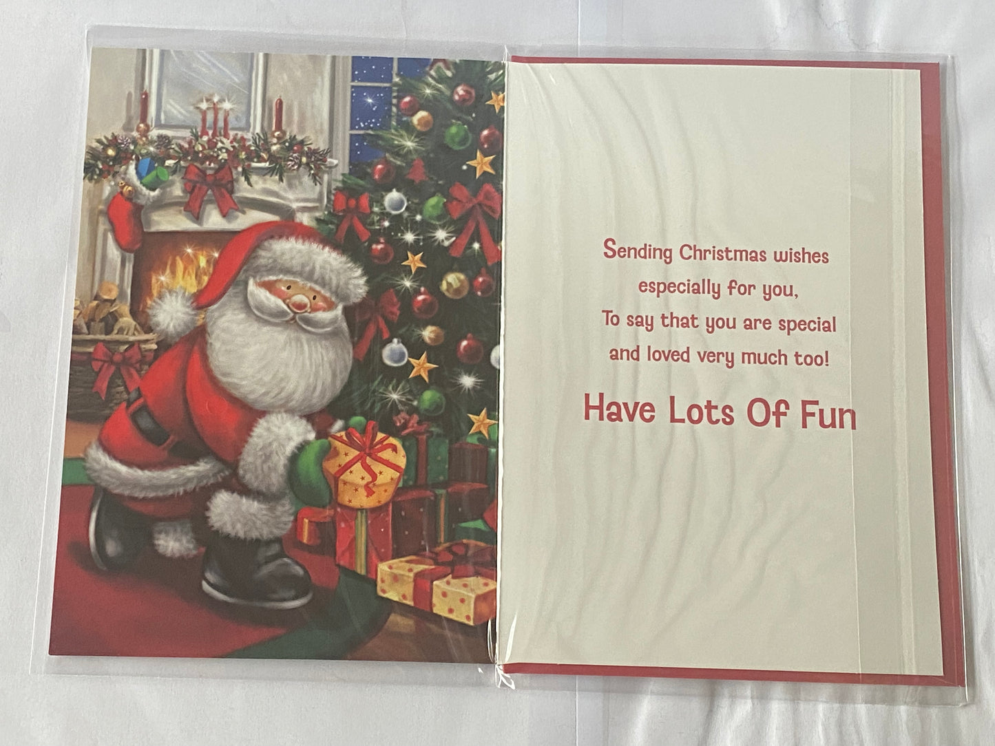 To A Lovely Granddaughter Christmas Card Cute Santa/Tree/Presents(NC-VX111B)