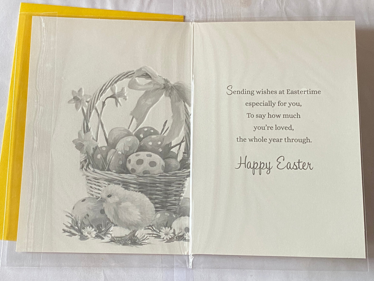 To A Very Special Mam At Easter Card Easter Basket/Multi Easter Eggs/Chick/Daffodils Foil Detail(PH47786E)