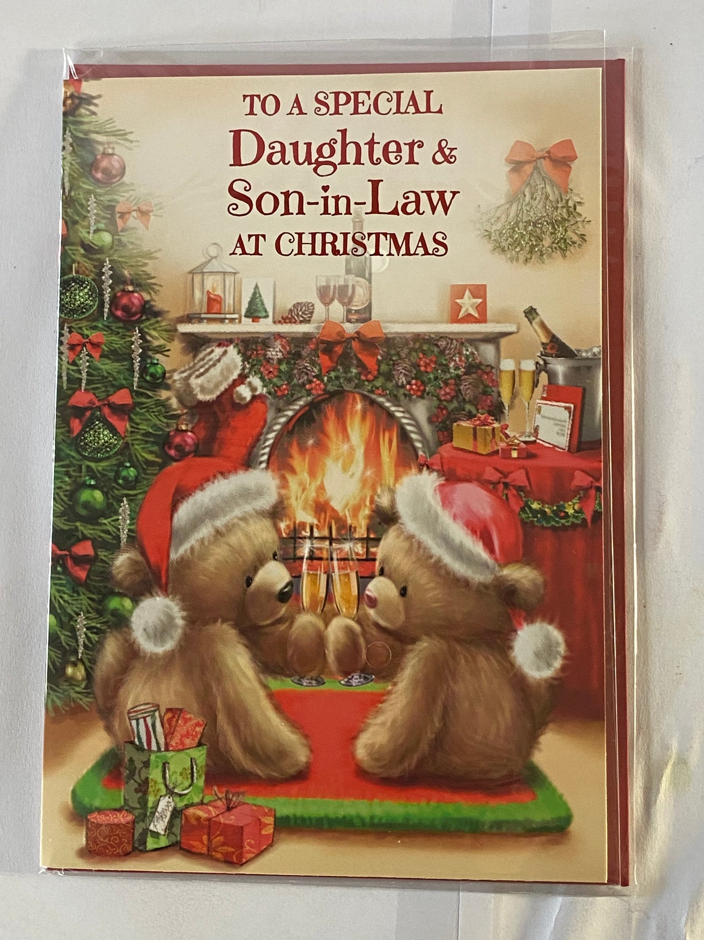 To A Special Daughter & Son-In-Law At Christmas Card Teddies Sat On Red+Green Rug/Fireplace(NC-VX030B)